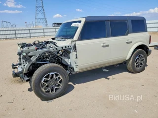 FORD BRONCO OUTER BANKS