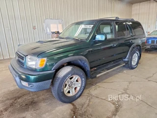 TOYOTA 4RUNNER SR5