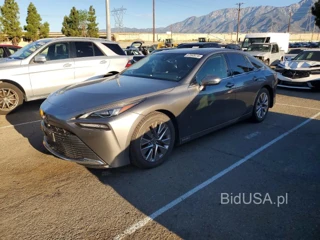 TOYOTA MIRAI XLE