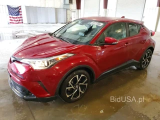 TOYOTA C-HR XLE