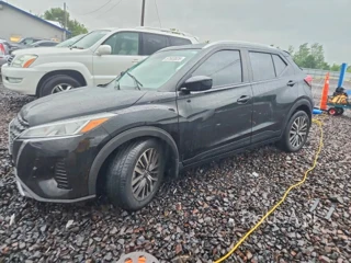NISSAN KICKS SV