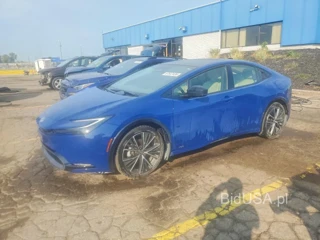 TOYOTA PRIUS XLE