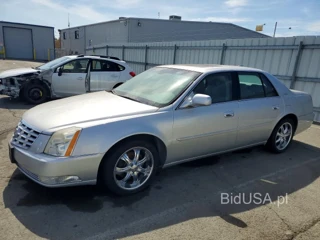 CADILLAC DTS PREMIUM COLLECTION