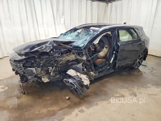 TOYOTA CROWN SIGNIA XLE