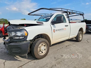 RAM 2500 TRADESMAN