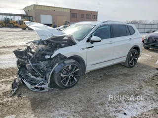 VOLKSWAGEN TIGUAN SEL R-LINE