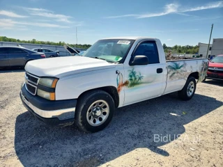 CHEVROLET SILVERADO C1500 CLASSIC