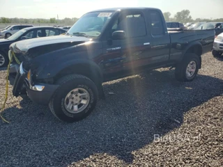TOYOTA TACOMA XTRACAB PRERUNNER