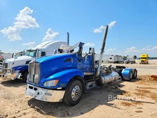 KENWORTH T600