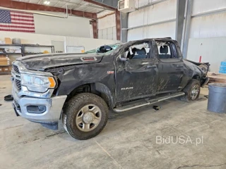 RAM 2500 TRADESMAN