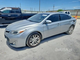 TOYOTA AVALON XLE PREMIUM