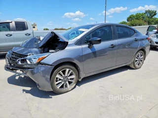 NISSAN VERSA S