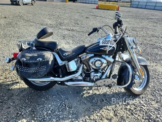 HARLEY-DAVIDSON FLSTC HERITAGE SOFTAIL CLASSIC