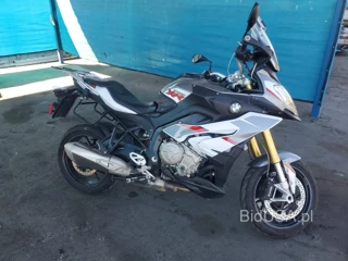 BMW S 1000 XR