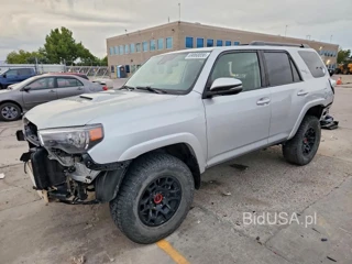 TOYOTA 4RUNNER TRD OFF-ROAD PREMIUM