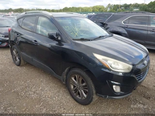 HYUNDAI HYUNDAI TUCSON SE