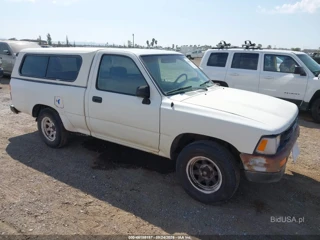TOYOTA TOYOTA PICKUP 1/2 TON SHORT WHEELBASE