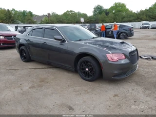 CHRYSLER CHRYSLER 300 TOURING L