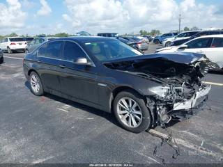 BMW 528I
