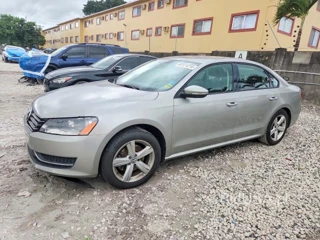 VOLKSWAGEN PASSAT S