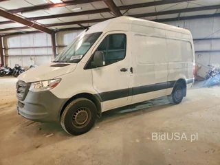 MERCEDES-BENZ SPRINTER 2500