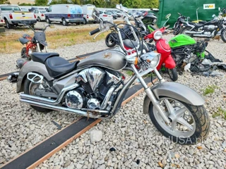 HONDA VT1300 CR