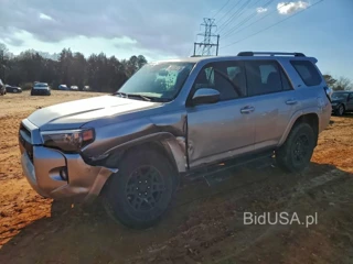 TOYOTA 4RUNNER SE