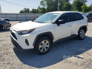 TOYOTA RAV4 LE