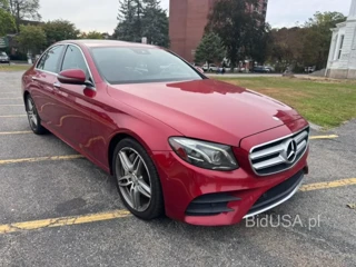 MERCEDES-BENZ E 300 4MATIC