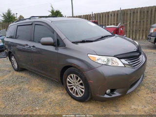 TOYOTA TOYOTA SIENNA XLE 8 PASSENGER
