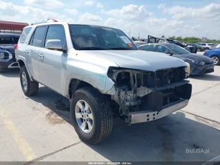 TOYOTA TOYOTA 4RUNNER SR5 V6