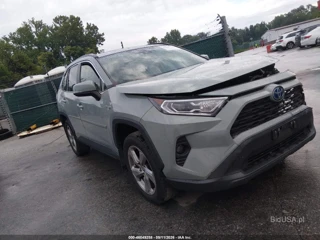 TOYOTA TOYOTA RAV4 HYBRID XLE PREMIUM