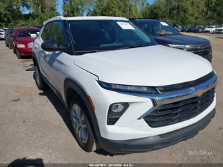 CHEVROLET CHEVROLET TRAILBLAZER FWD LS