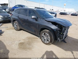 TOYOTA TOYOTA HIGHLANDER XLE