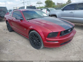 FORD FORD MUSTANG GT DELUXE/GT PREMIUM