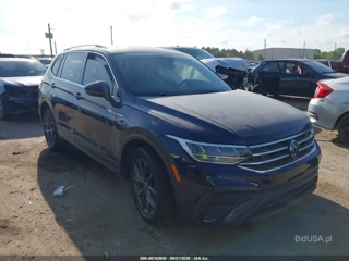 VOLKSWAGEN VOLKSWAGEN TIGUAN 2.0T SE