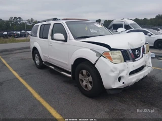 NISSAN NISSAN PATHFINDER SE
