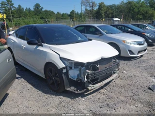 NISSAN NISSAN SENTRA SR XTRONIC CVT