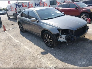 CHRYSLER CHRYSLER 200 S