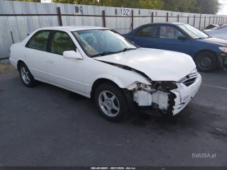 TOYOTA TOYOTA CAMRY LE