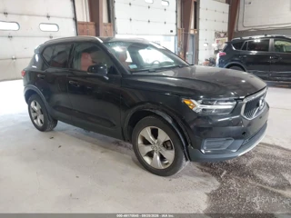 VOLVO VOLVO XC40 T5 MOMENTUM/T5 R-DESIGN