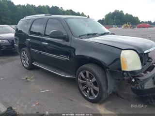 GMC YUKON DENALI