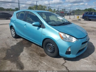 TOYOTA TOYOTA PRIUS C TWO