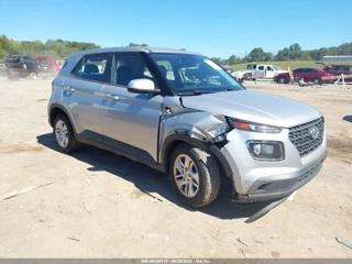 HYUNDAI HYUNDAI VENUE SE