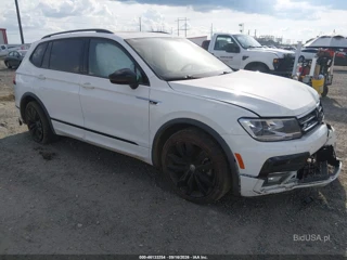 VOLKSWAGEN VOLKSWAGEN TIGUAN 2.0T SE/2.0T SE R-LINE BLACK/2.0T SEL