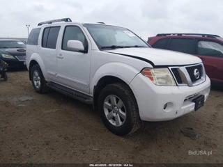 NISSAN NISSAN PATHFINDER SE