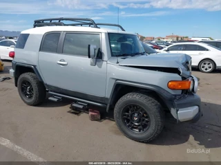 TOYOTA TOYOTA FJ CRUISER