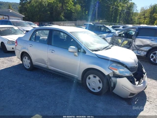 NISSAN NISSAN VERSA 1.8S