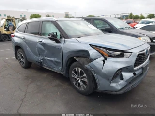 TOYOTA TOYOTA HIGHLANDER HYBRID XLE