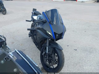 YAMAHA YAMAHA YZFR7